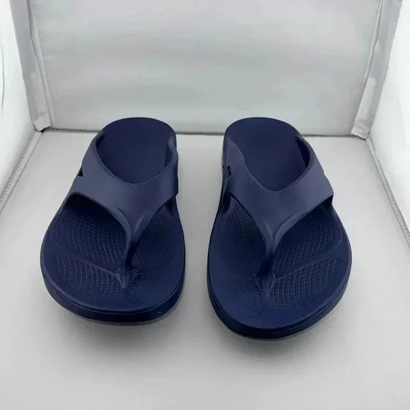 OOFOS ORIGINAL SANDAL SHOE - NAVY COLOR UNISEX SIZE WOMEN 10/MEN 8 - Picture 2 of 12